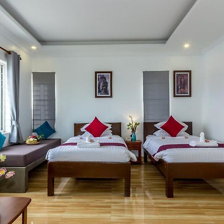 Ravel Boutique Hotel Siem Reap Exterior photo