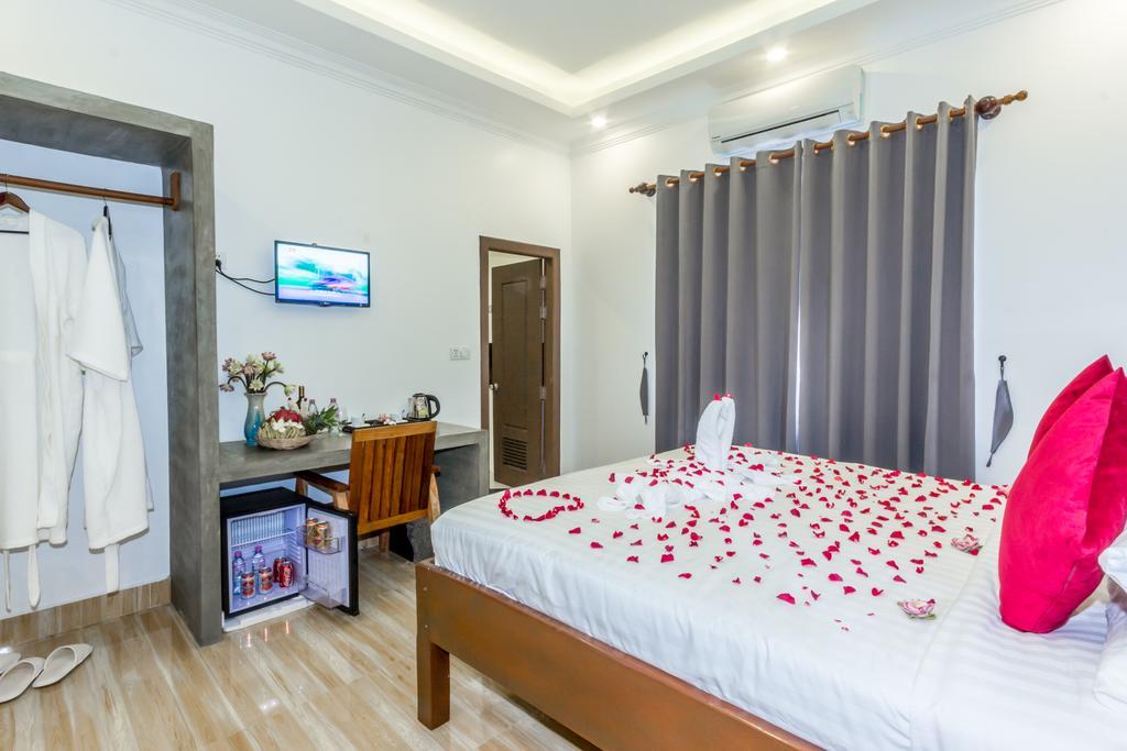 Ravel Boutique Hotel Siem Reap Exterior photo