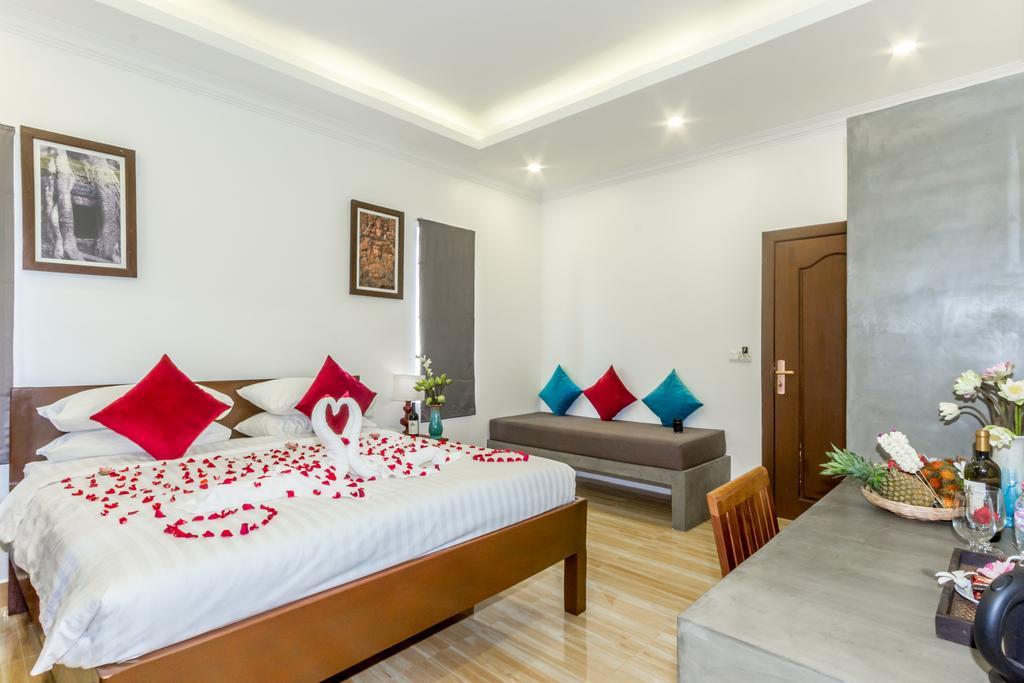 Ravel Boutique Hotel Siem Reap Exterior photo